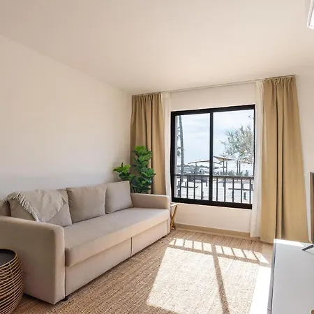 Luxury With Amazing Views Of The Mediterranean Apartment *